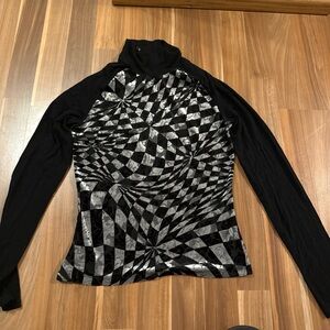 Morgan de Toi Black and Gray Geometric Top